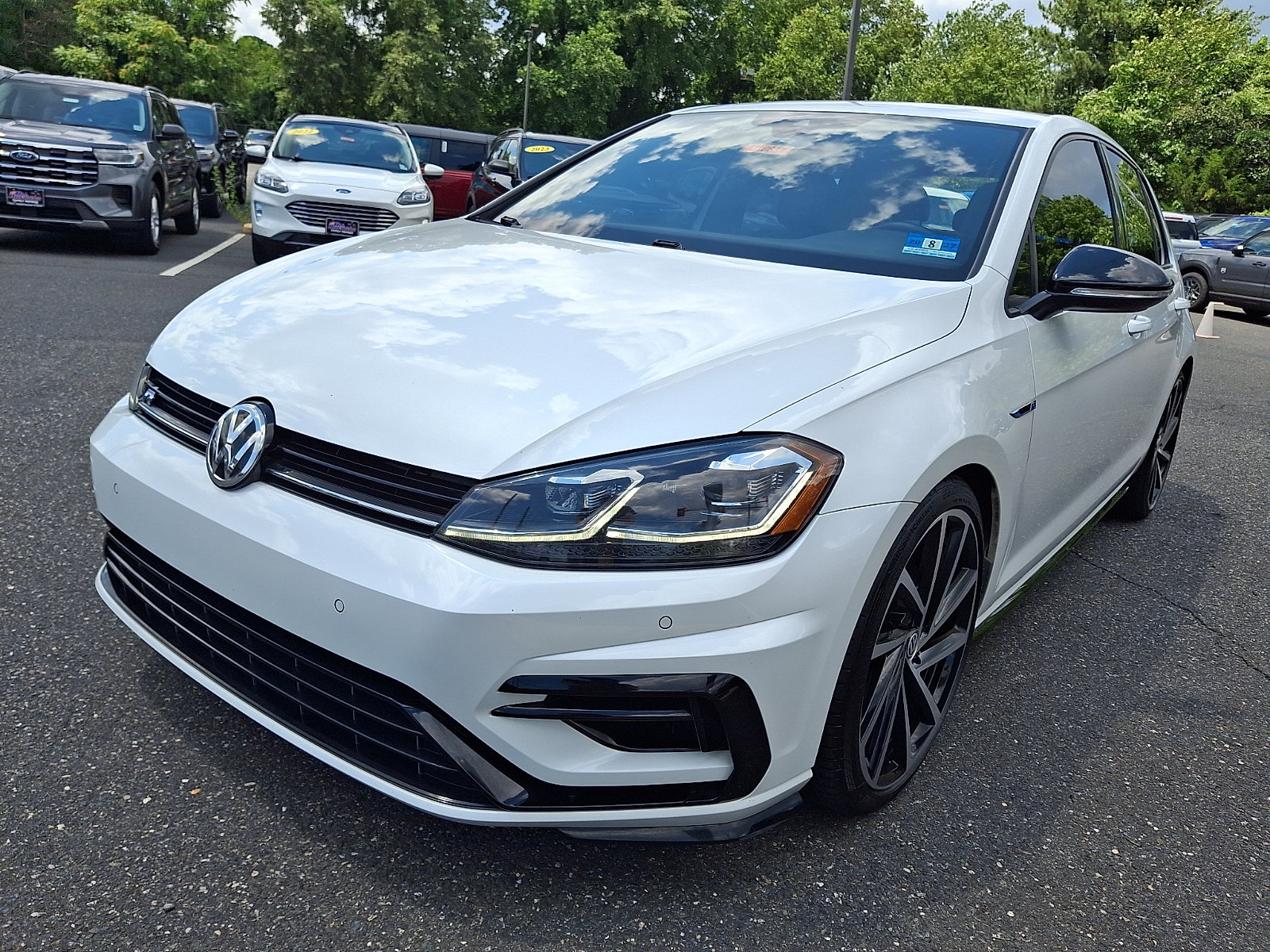 Used 2018 Volkswagen Golf R 4-Door AWD/4WD image 4
