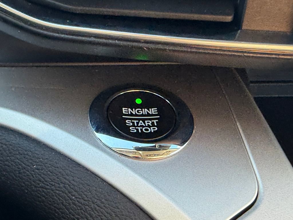 Certified 2021 Ford Explorer XLT w/ Equipment Group 202A image 17