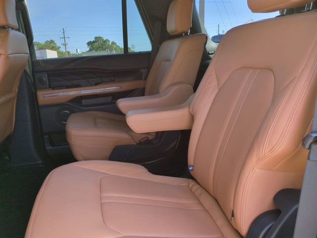 Certified 2024 Ford Expedition Platinum AWD/4WD image 14