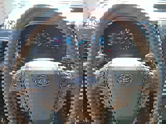 Certified 2022 Ford Edge SE w/ Black Appearance Package image 21