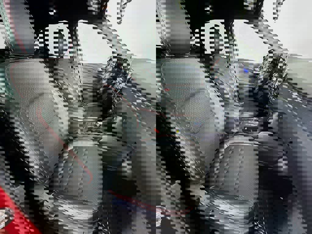 Certified 2025 Ford Escape ST-Line image 18