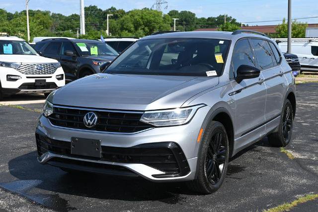 Used 2022 Volkswagen Tiguan SE R-Line AWD/4WD image 5