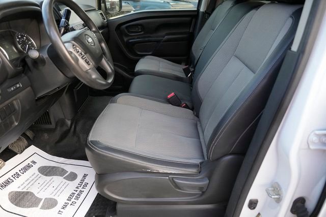 Used 2021 Nissan Titan S w/ S Utility Package image 9