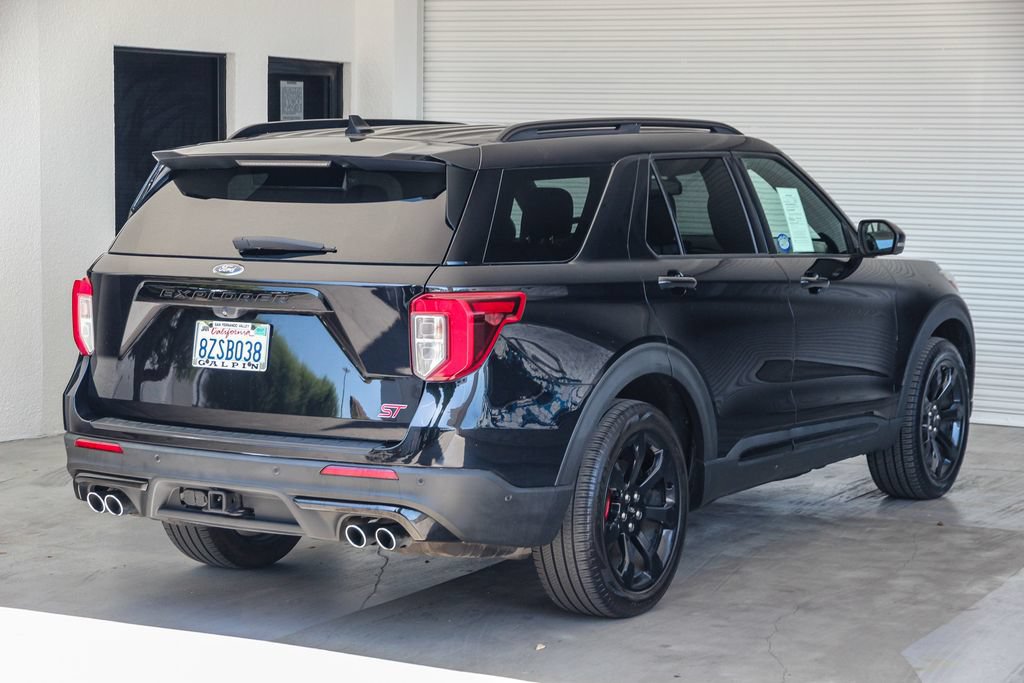Certified 2022 Ford Explorer ST w/ Equipment Group 401A AWD/4WD image 4
