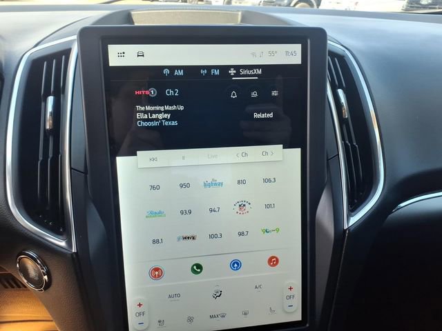 Certified 2023 Ford Edge Titanium w/ Equipment Group 301A image 21