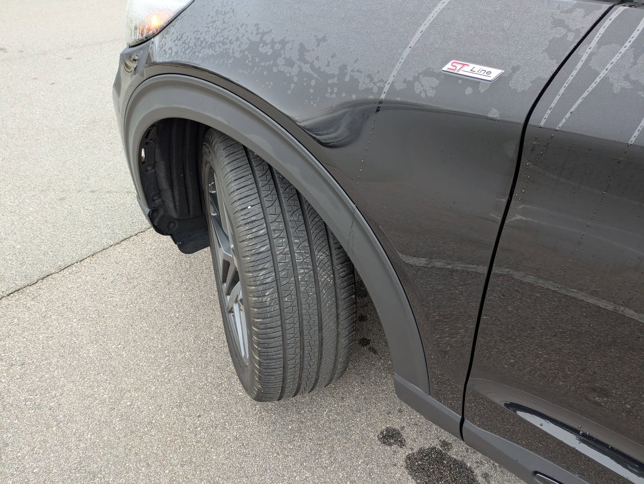 Certified 2025 Ford Explorer ST-Line w/ Premium Package image 40