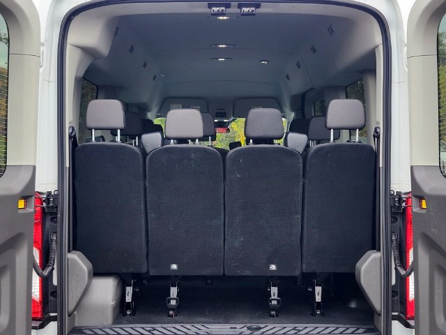 Certified 2025 Ford Transit 350 XLT RWD image 31