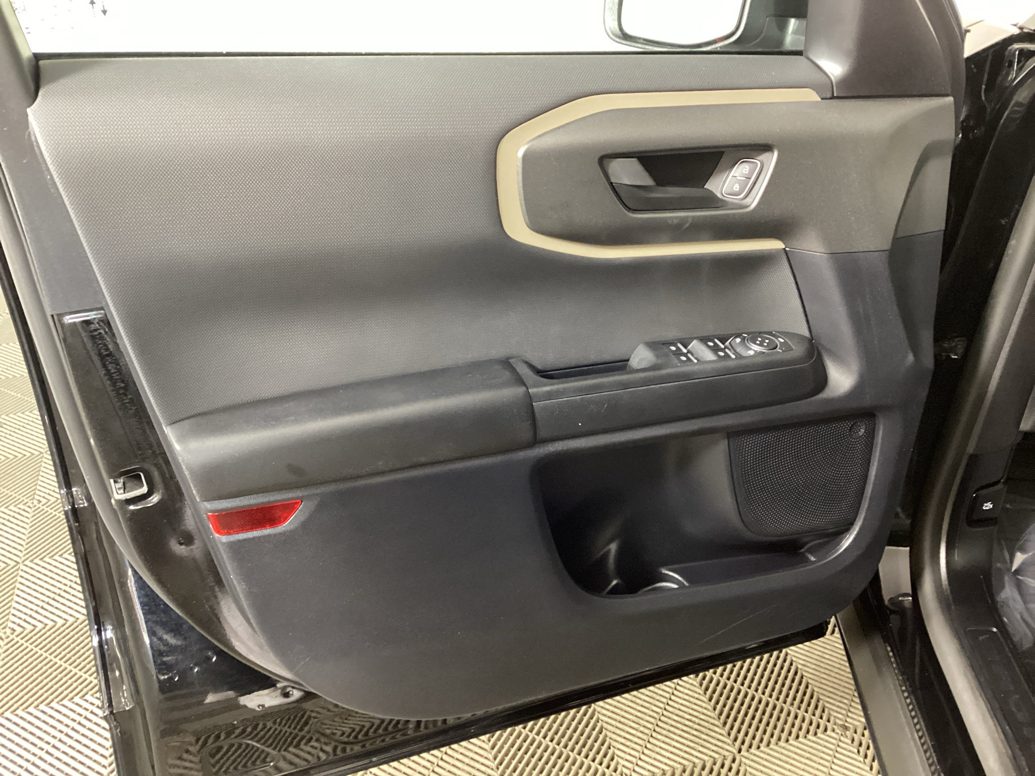 Certified 2025 Ford Bronco Sport Big Bend AWD/4WD image 16