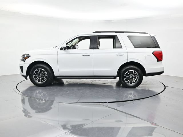 Certified 2024 Ford Expedition XLT RWD image 8