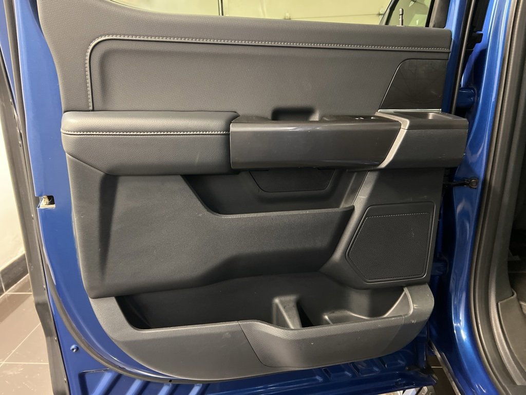 Certified 2022 Ford F150 XLT w/ Equipment Group 302A High image 32