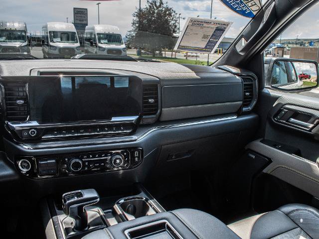 Used 2022 Chevrolet Silverado 1500 ZR2 AWD/4WD image 11