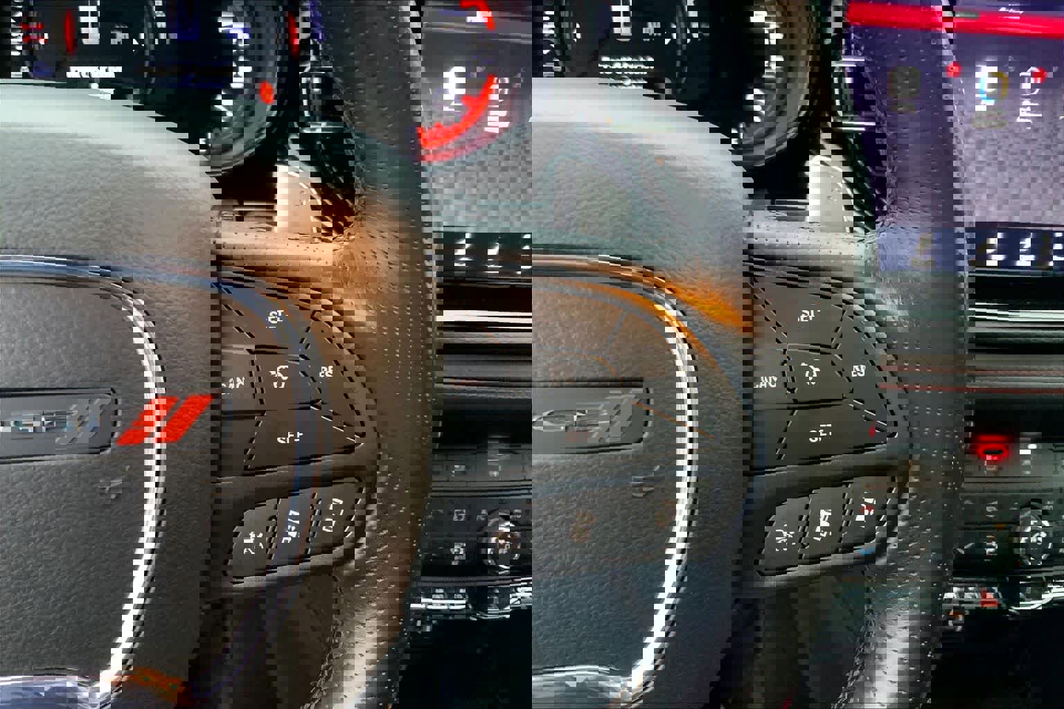 Used 2023 Dodge Durango GT image 23