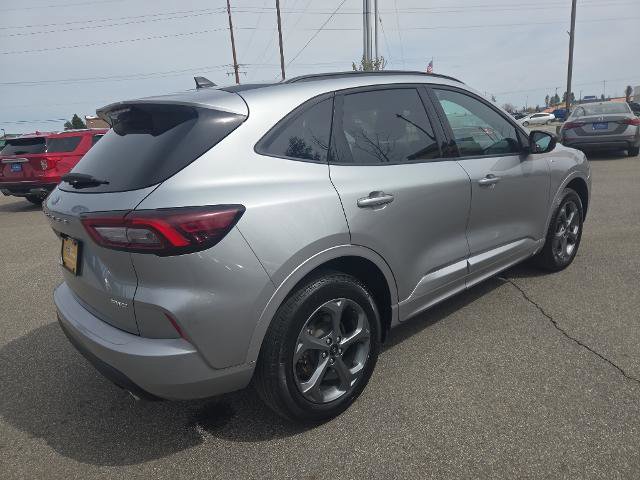 Certified 2024 Ford Escape ST-Line AWD/4WD image 35