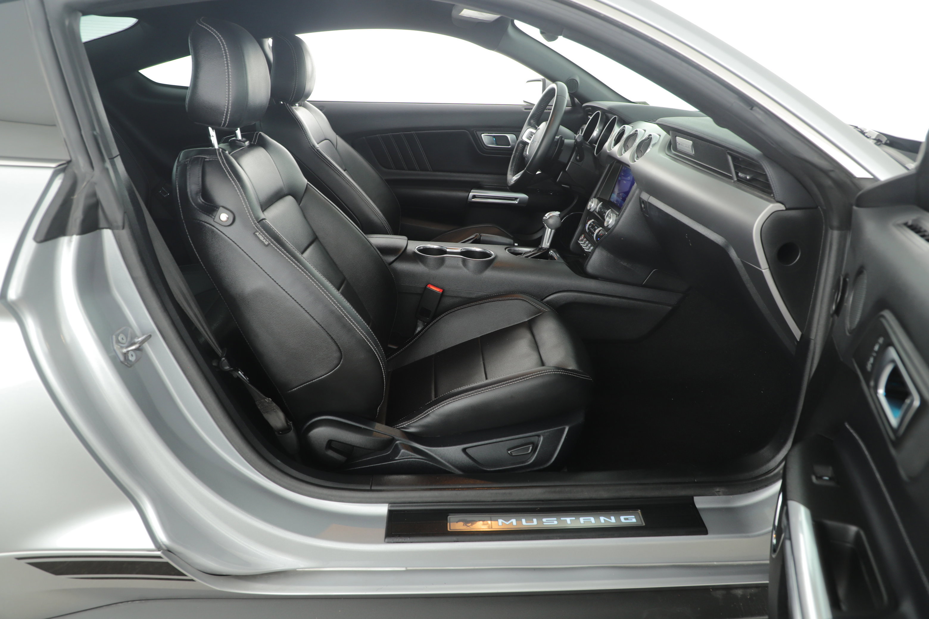 Certified 2021 Ford Mustang Premium w/ Pony Package image 15