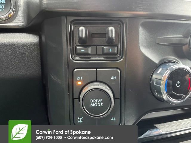 Certified 2024 Ford F250 Lariat w/ Chrome Package image 34