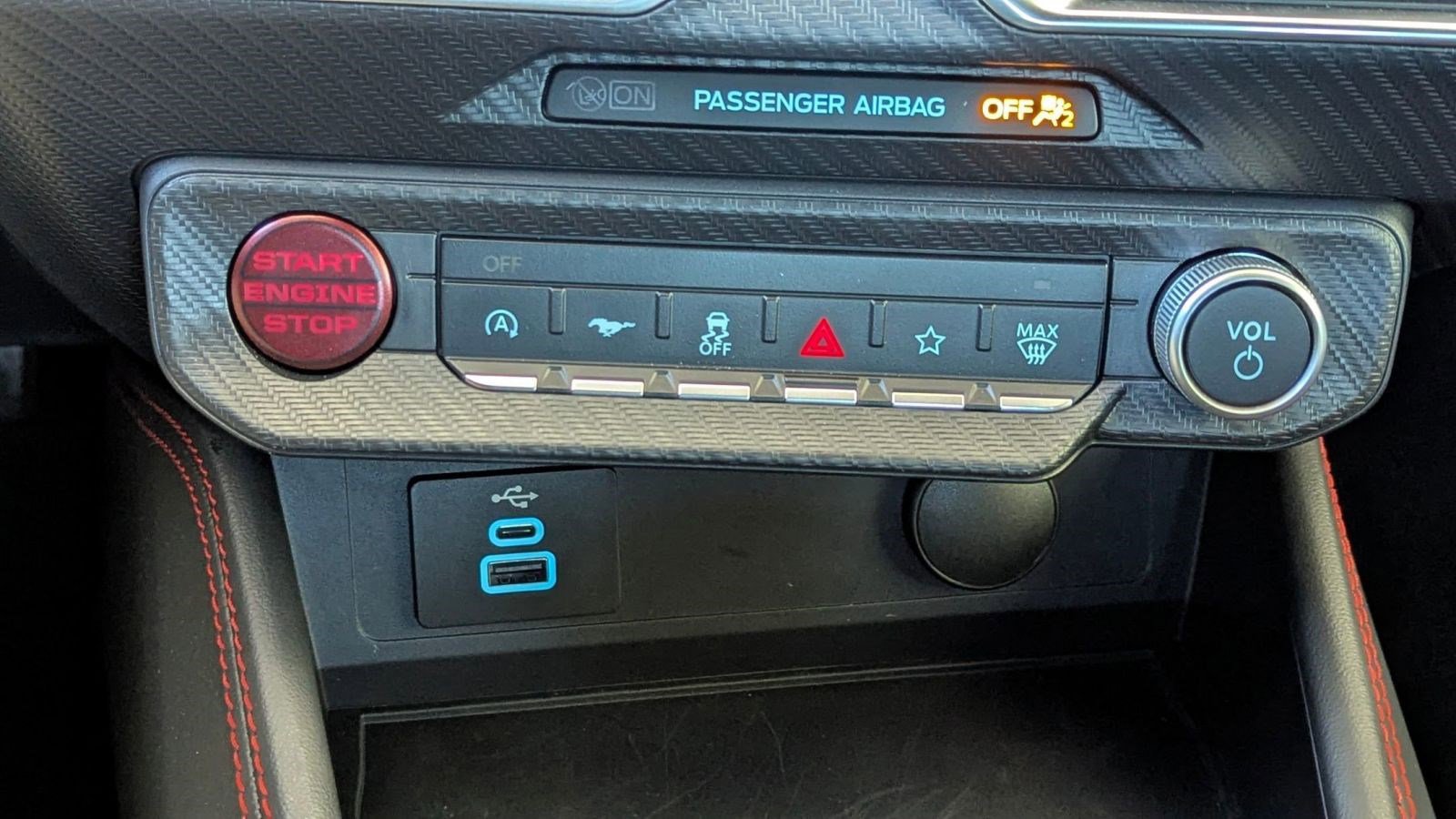 Certified 2025 Ford Mustang GT Premium w/ GT Performance Package image 25