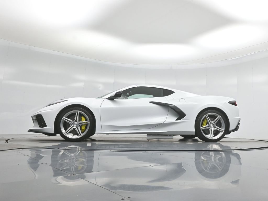 Used 2023 Chevrolet Corvette Stingray Preferred Cpe w/ Z51 Performance Package RWD image 8