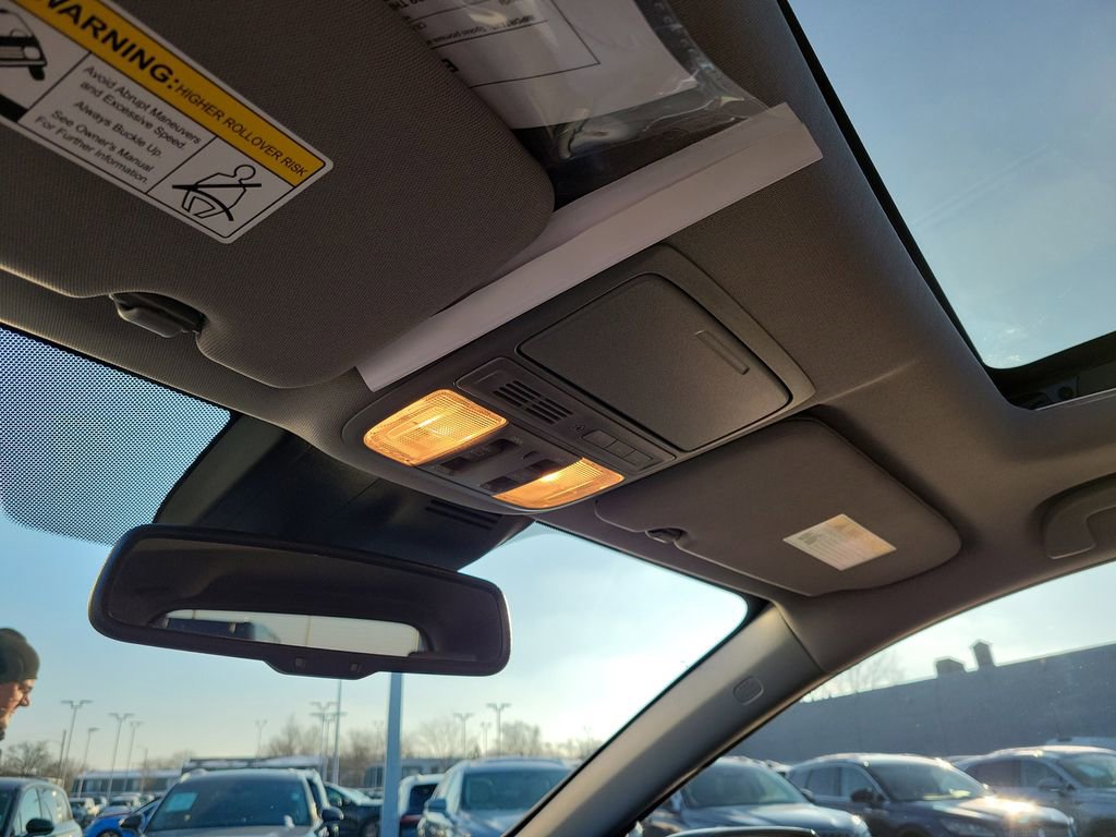 Used 2022 Honda CR-V Touring image 30