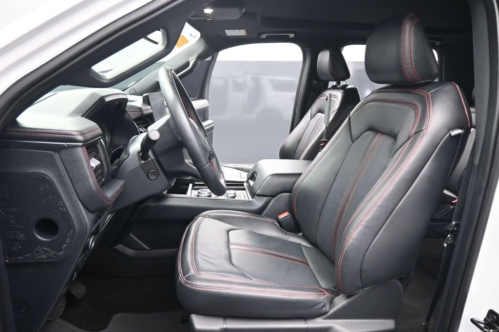 Certified 2023 Ford Expedition Limited AWD/4WD image 9