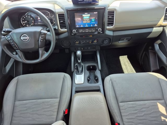 Used 2022 Nissan Frontier SV w/ Technology Package RWD image 27