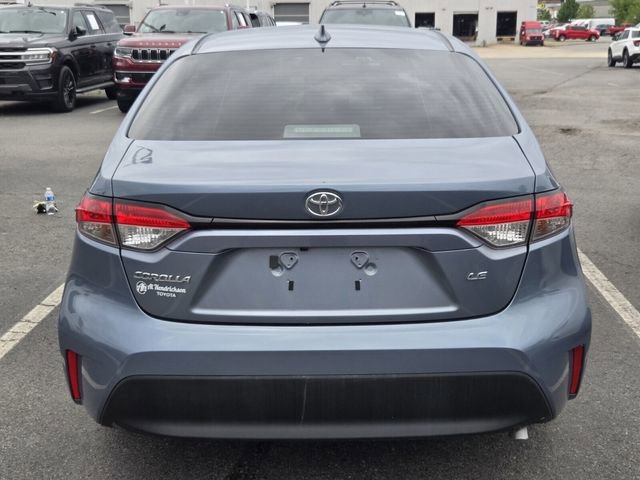 Used 2023 Toyota Corolla LE w/ LE Convenience Package FWD image 6