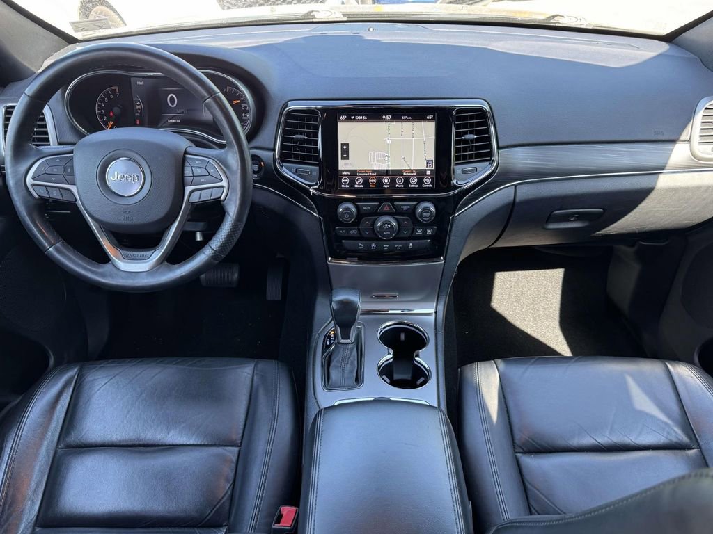 Used 2020 Jeep Grand Cherokee Limited AWD/4WD image 2
