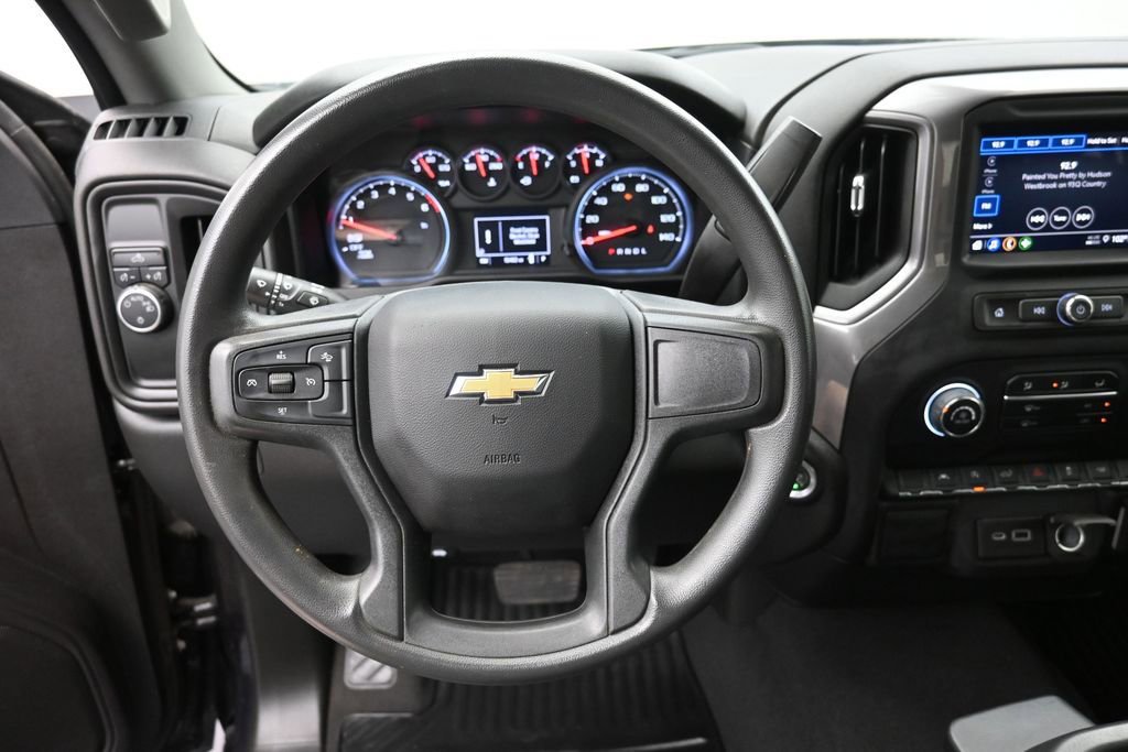 Used 2022 Chevrolet Silverado 1500 Custom RWD image 6