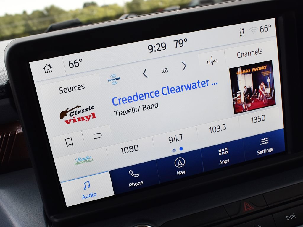 Certified 2024 Ford Maverick Lariat FWD image 22