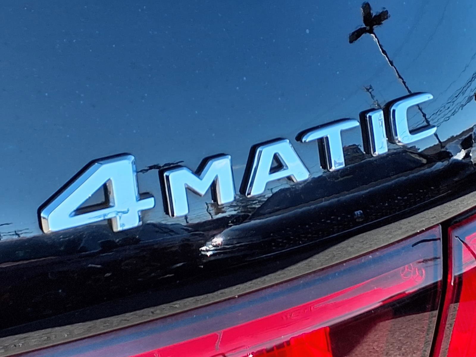 Used 2021 Mercedes-Benz GLB 250 4MATIC image 17