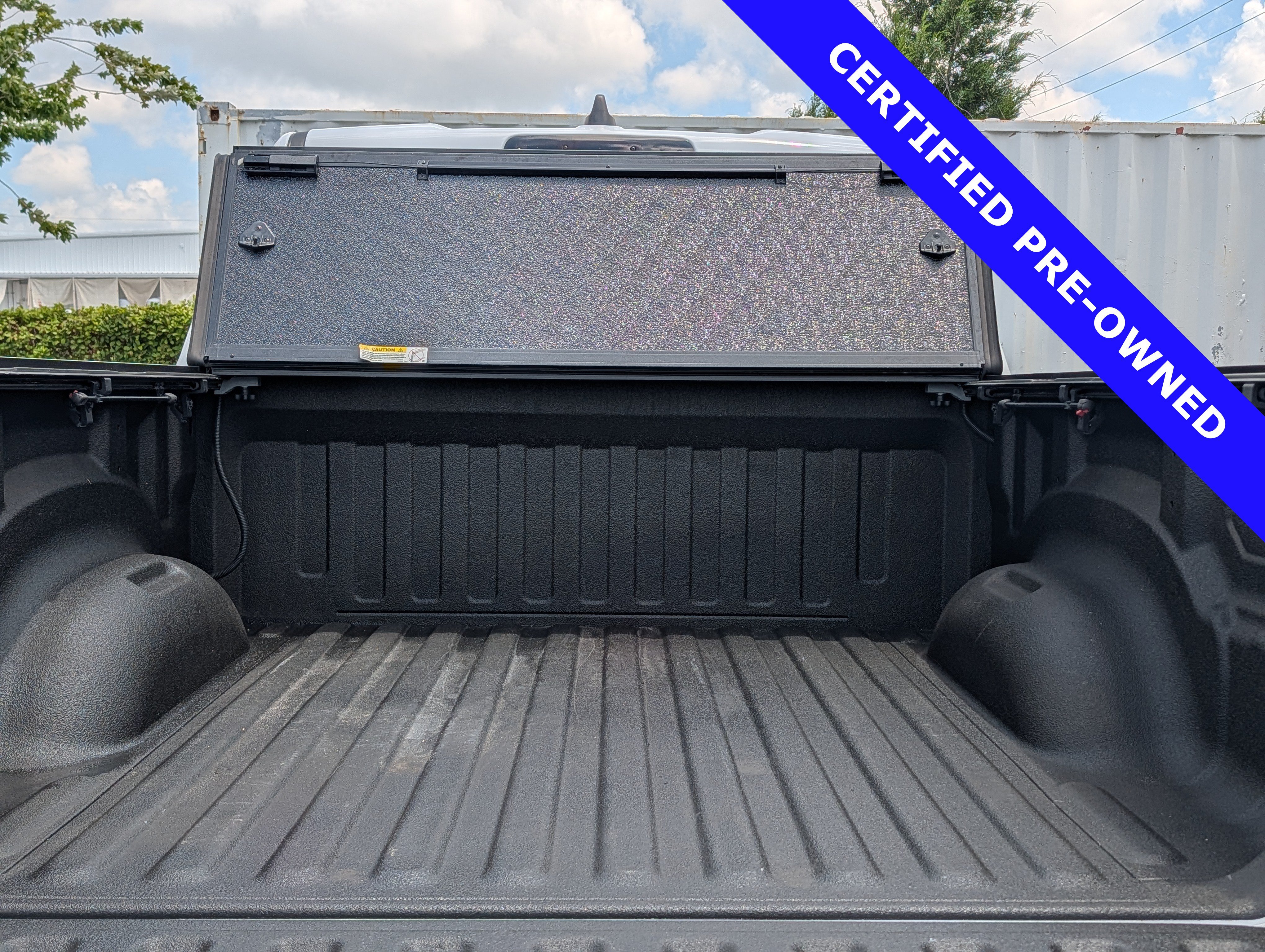 Used 2021 RAM 1500 Laramie RWD image 18