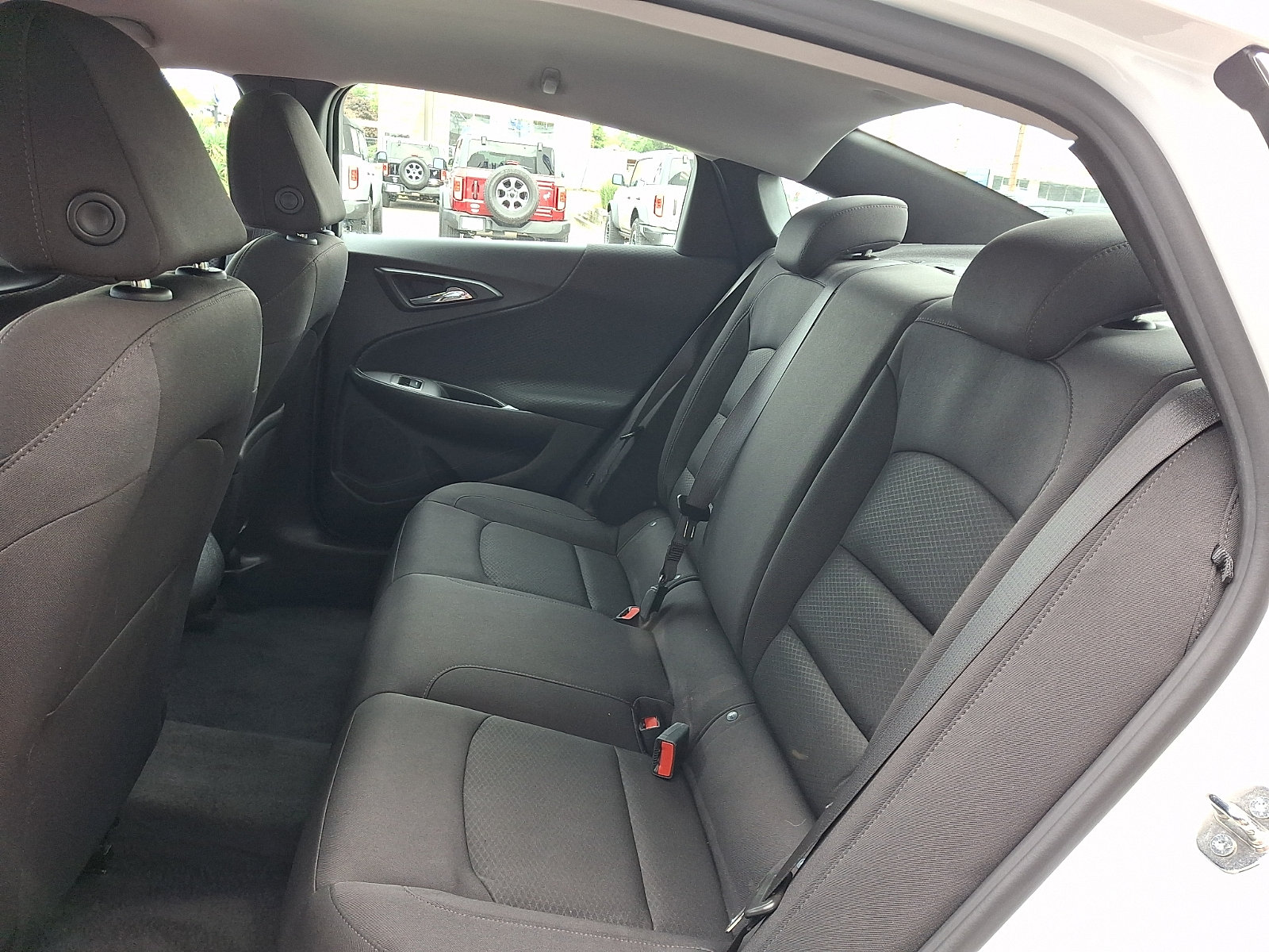 Used 2024 Chevrolet Malibu LS FWD image 11