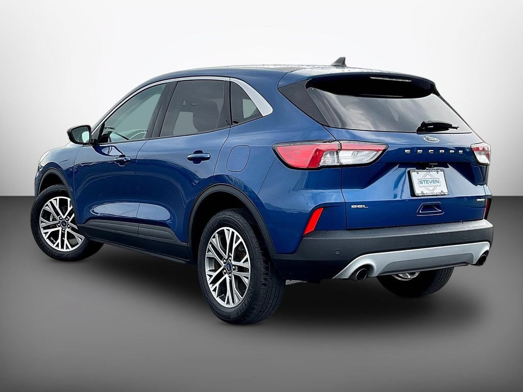 Certified 2022 Ford Escape SEL AWD/4WD image 4