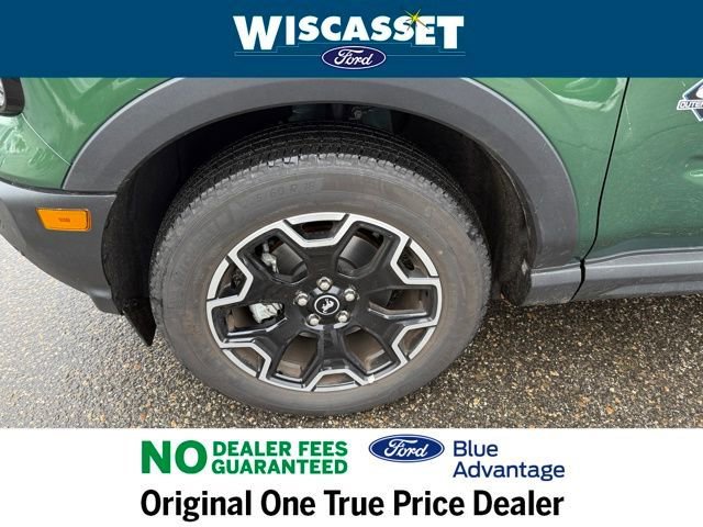 Certified 2025 Ford Bronco Sport Outer Banks w/ Outer Banks Tech Package+ AWD/4WD image 34
