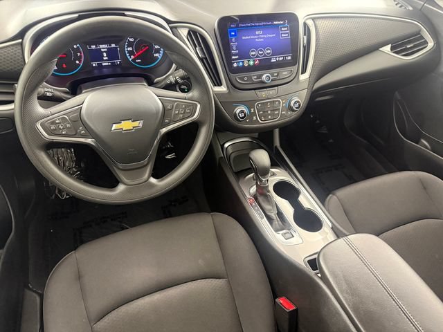 Used 2024 Chevrolet Malibu LT FWD image 30