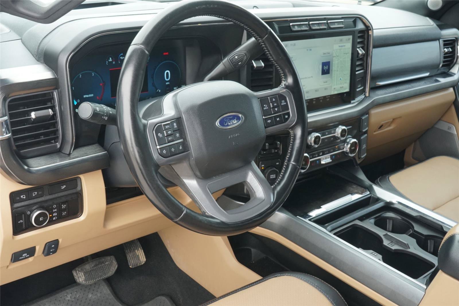 Certified 2023 Ford F450 Lariat w/ Lariat Ultimate Package AWD/4WD image 9