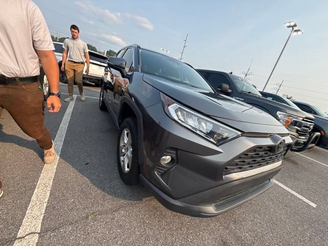 Used 2021 Toyota RAV4 XLE AWD/4WD image 22