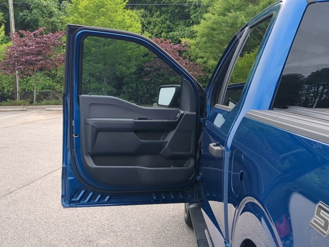 Certified 2022 Ford F150 XL w/ STX Black Appearance Package AWD/4WD image 13