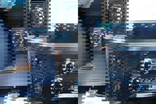 Certified 2025 Ford F150 Raptor AWD/4WD image 24