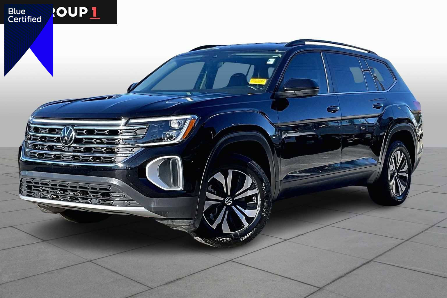 Used 2025 Volkswagen Atlas SE image 1