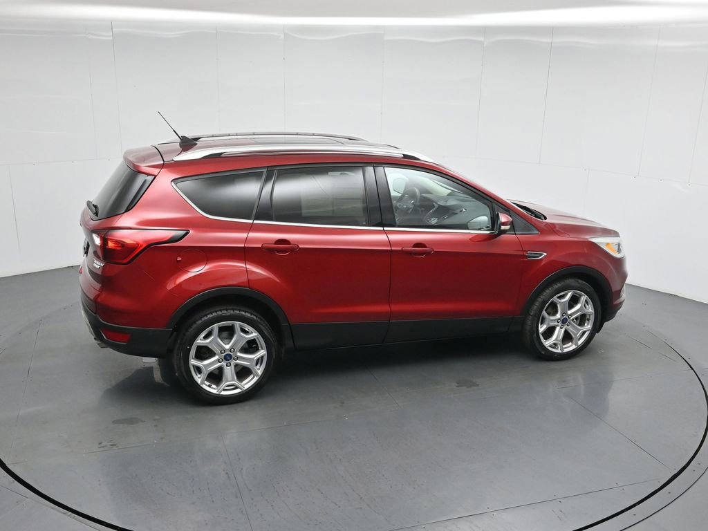 Certified 2019 Ford Escape Titanium image 15