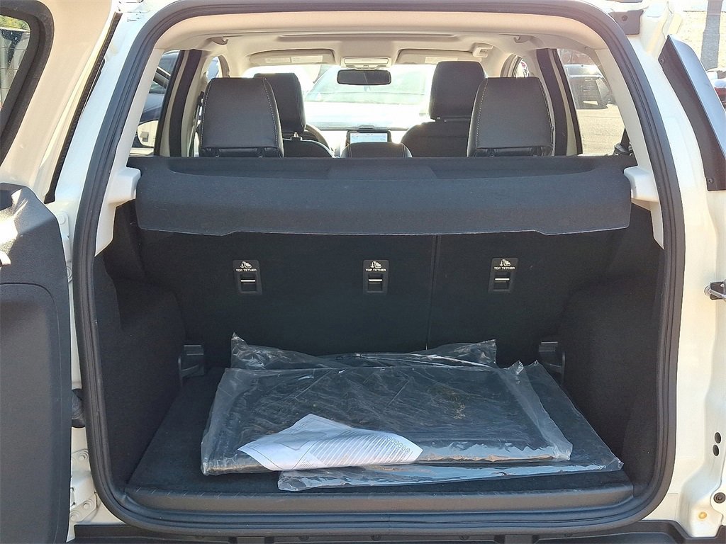 Certified 2022 Ford EcoSport SES w/ Interior Protection Package image 30