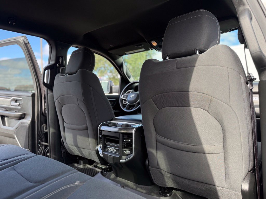 Used 2022 RAM 1500 Big Horn AWD/4WD image 16
