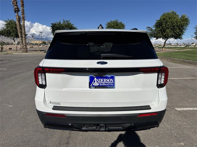 Certified 2025 Ford Explorer ST-Line w/ Premium Package image 4