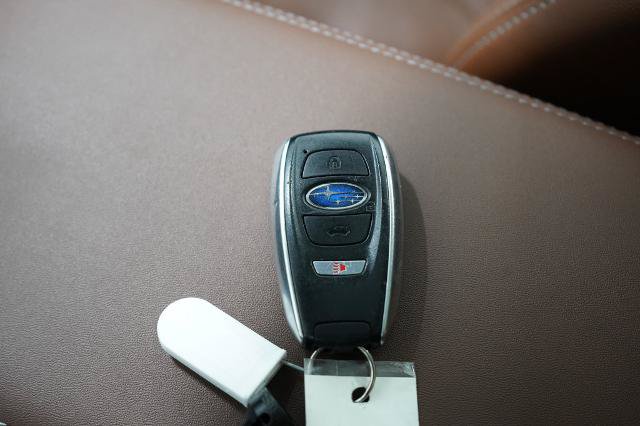Used 2023 Subaru Ascent Touring AWD/4WD image 28