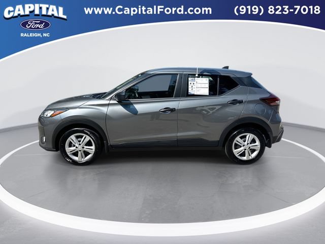 Used 2025 Nissan Kicks Play S FWD image 5