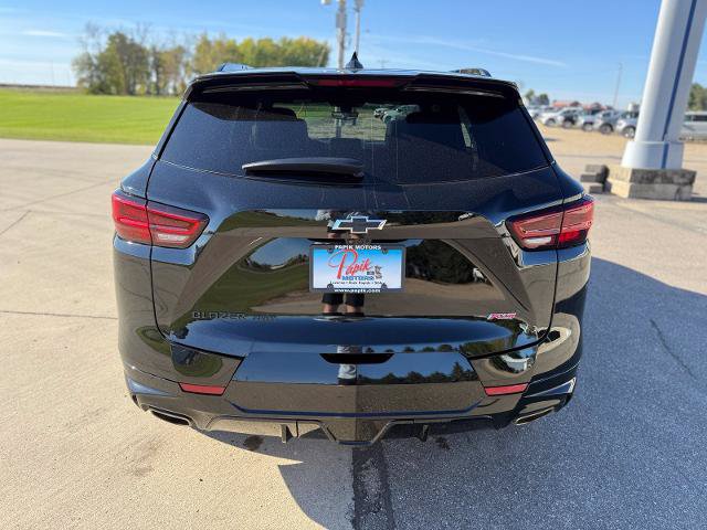 Used 2023 Chevrolet Blazer RS w/ Driver Confidence II Package AWD/4WD image 6