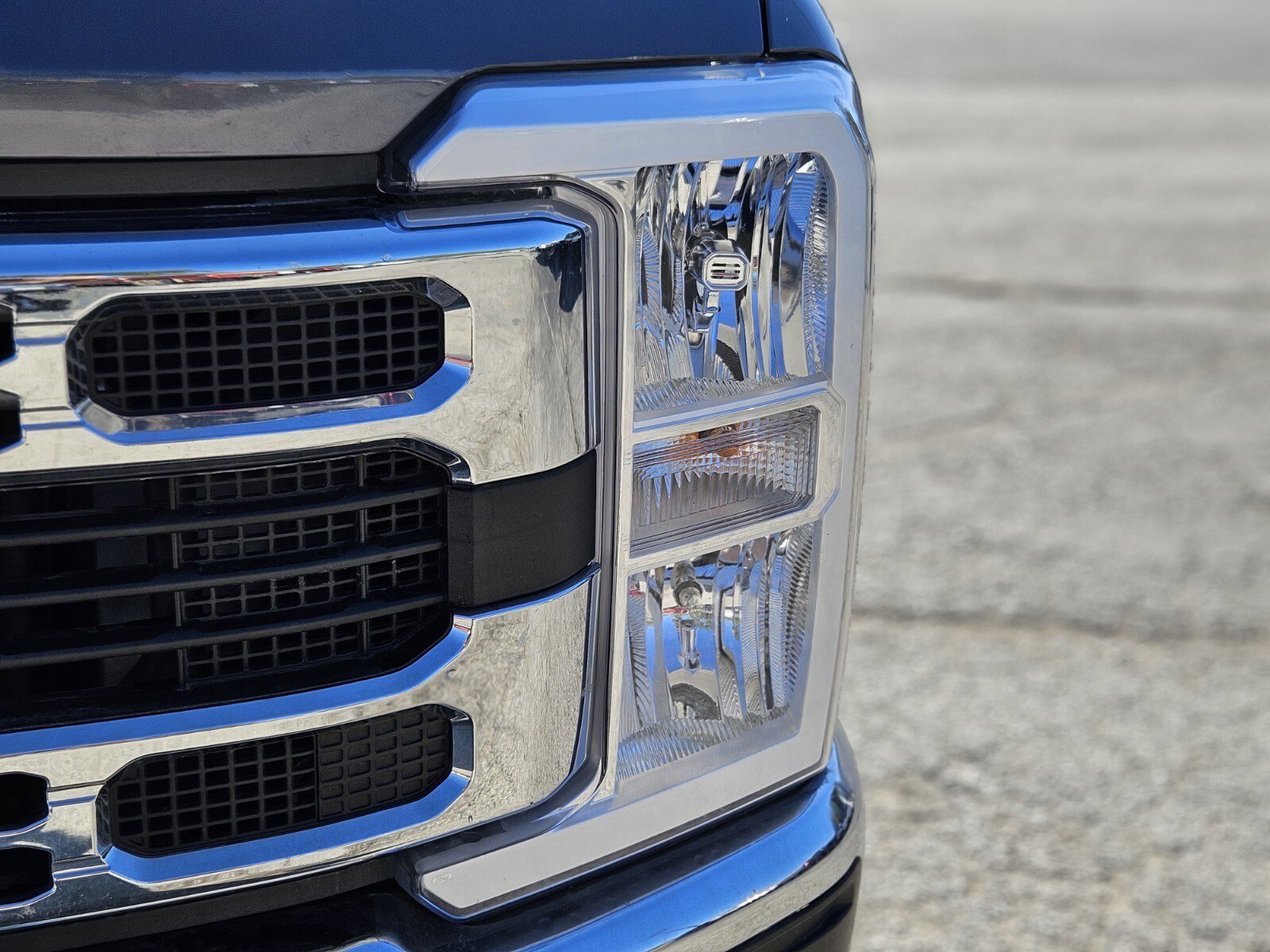 Certified 2024 Ford F350 XLT w/ FX4 Off-Road Package image 12