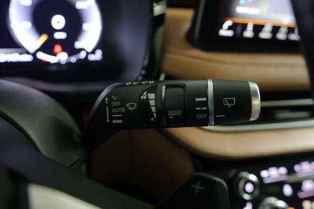 Used 2023 INFINITI QX60 Sensory w/ Vision Package AWD/4WD image 18