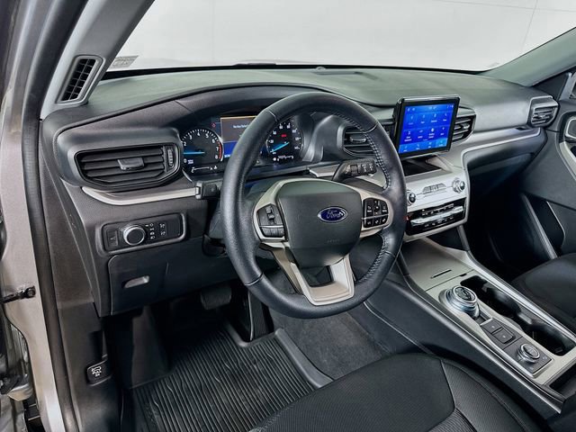 Certified 2022 Ford Explorer XLT image 18