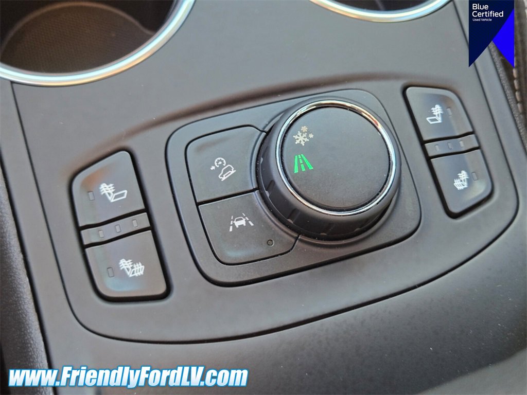 Used 2023 GMC Terrain SLE w/ Driver Convenience Package image 24